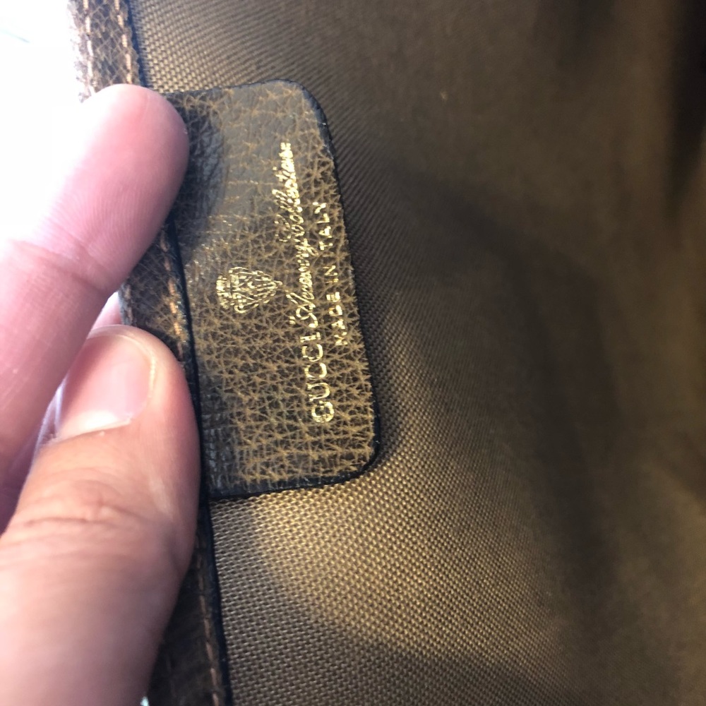 Sold Authentic Gucci tote - Picture 7 of 8